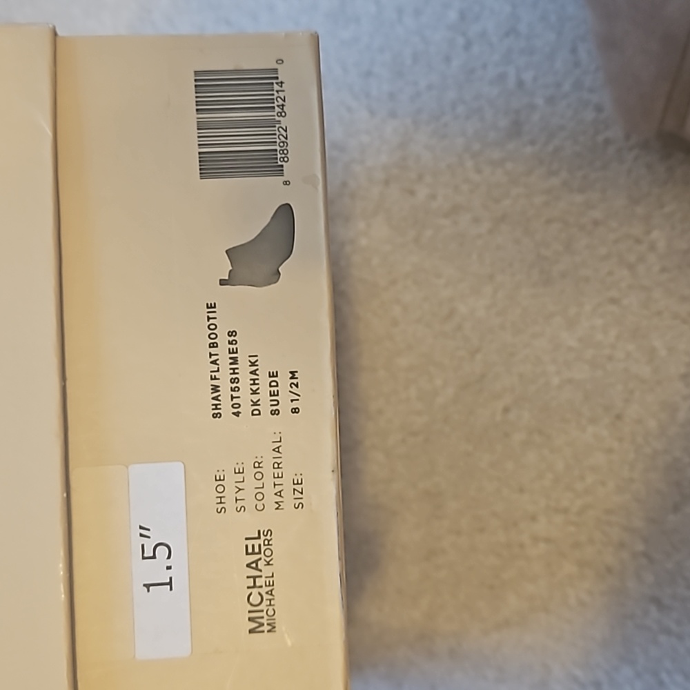 🛑MICHAEL KORS Shaw Flat Bootie - Picture 5 of 5